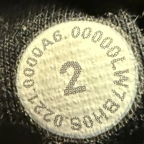 LULULEMON Wunder Train High Rise Short 8 inch Black size 2 Bike Shorts - Picture 4 of 6